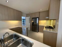 The Colonnade (D10), Condominium #543143251